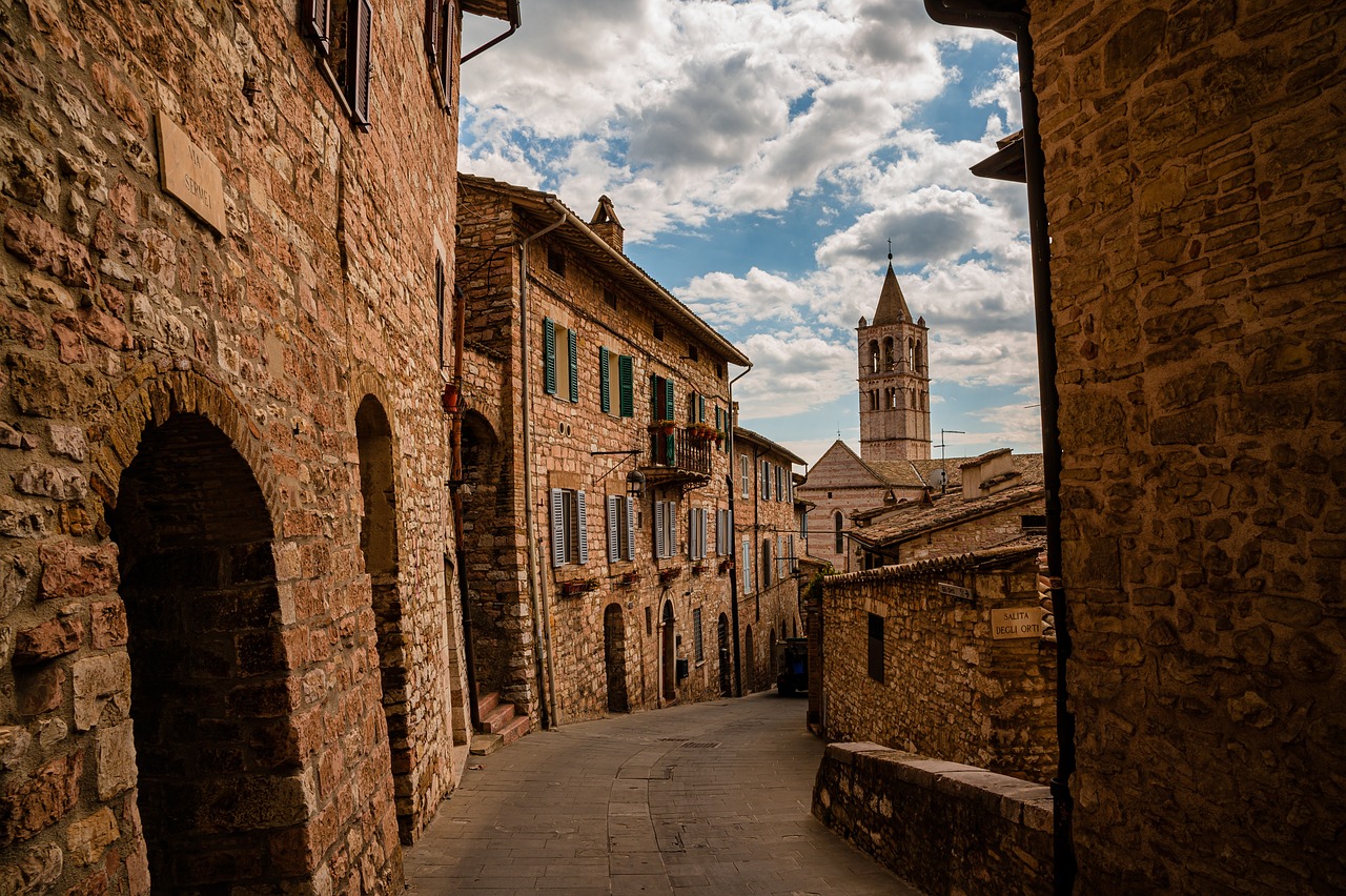 assisi-city-7150611_1280