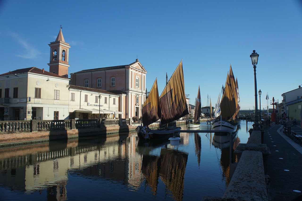 cesenatico-1604793_1280