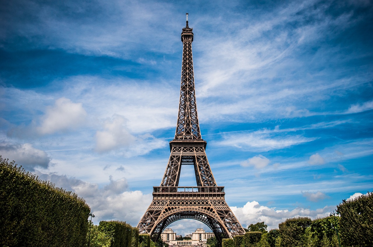 eiffel-tower-975004_1280