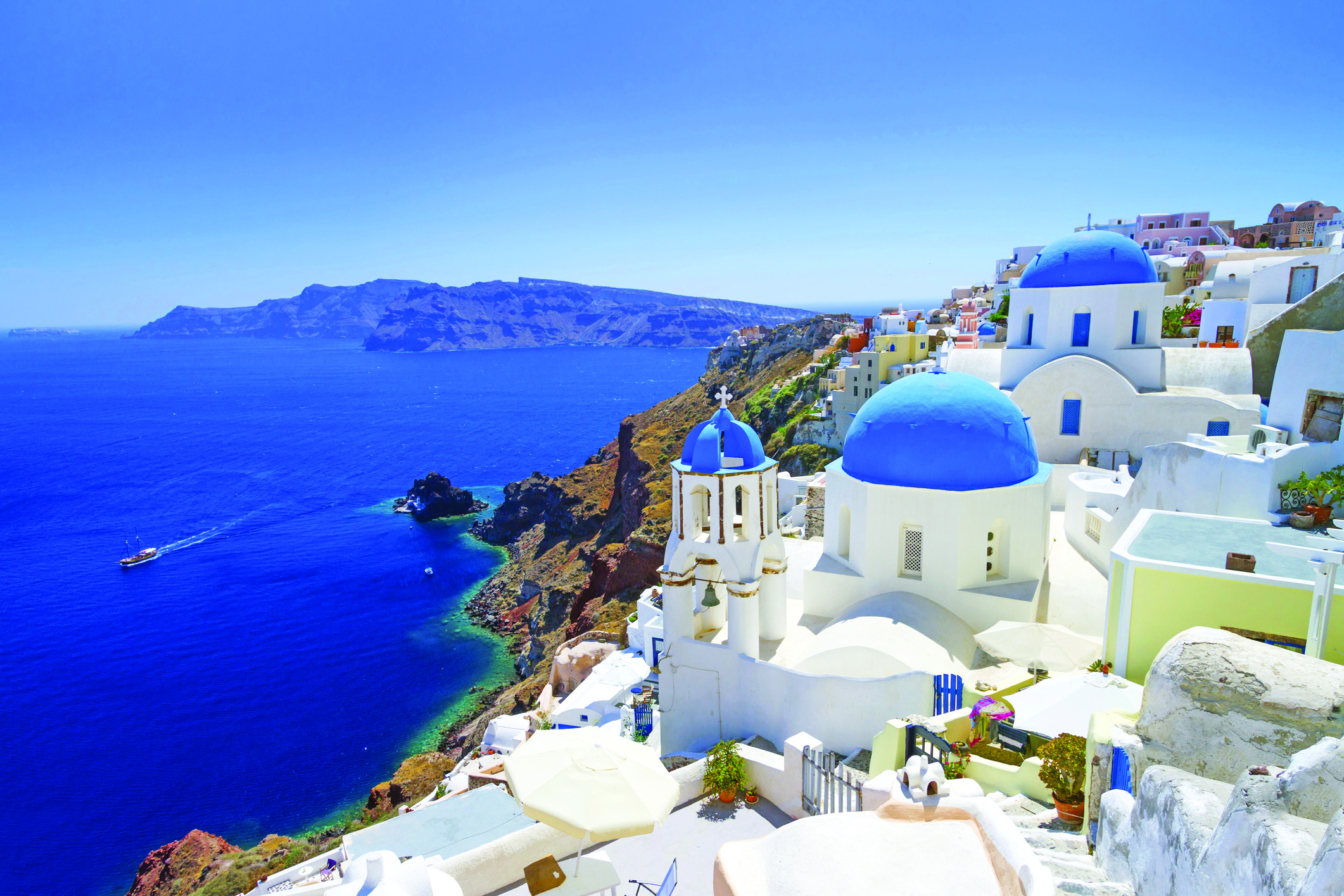 Architecture of Oia town on Santorini